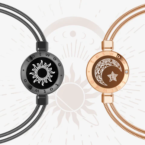 Totwoo Smart Bracelet with charging cable and batte